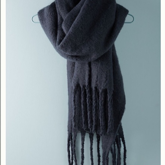 LAST ONE:  Anthropologie Bonnie Wrap Scarf - Picture 3 of 7